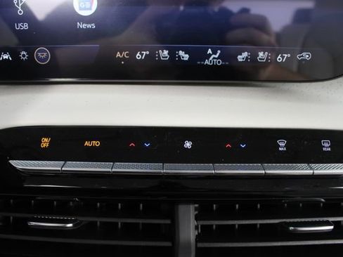 New 2026 Buick Enclave Avenir w/ Super Cruise Package AWD/4WD image 8
