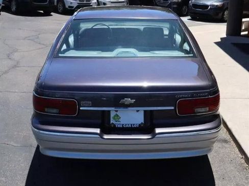 Used 1993 Chevrolet Caprice Classic image 11