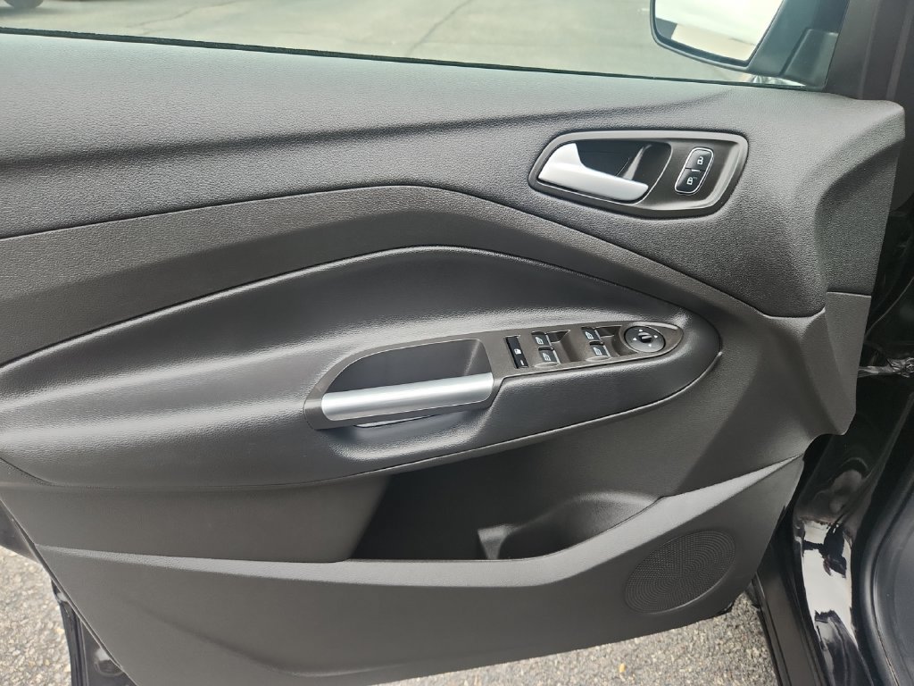 Used 2019 Ford Escape SE AWD/4WD image 10
