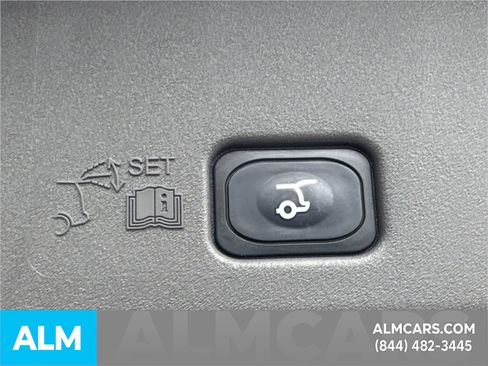 Used 2024 Lincoln Nautilus Black Label AWD/4WD image 22