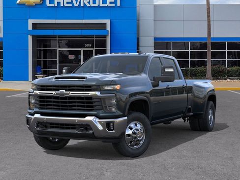 New 2026 Chevrolet Silverado 3500 LT w/ Safety Package image 6