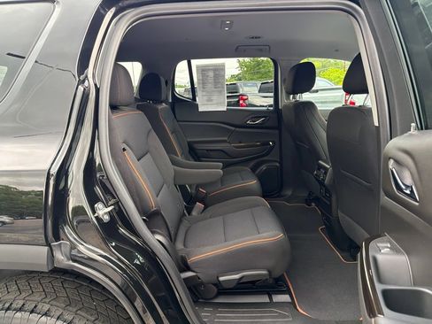 Certified 2023 GMC Acadia AT4 AWD/4WD image 37