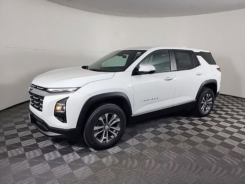 New 2026 Chevrolet Equinox LT w/ Convenience Package II image 5