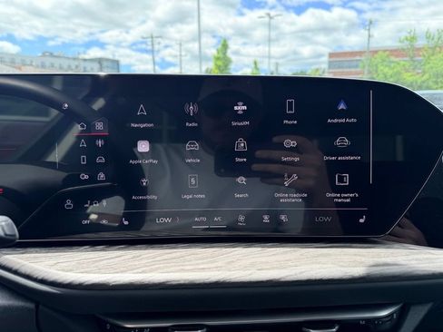 Used 2025 Audi Q5 Premium w/ Convenience Package AWD/4WD image 31