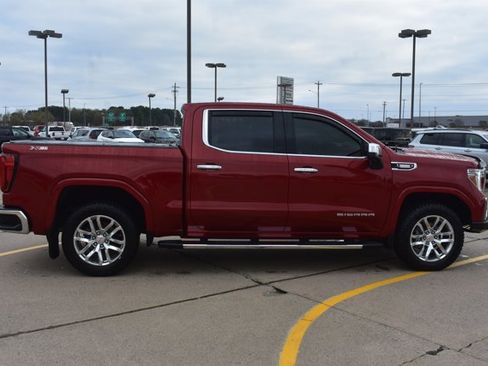 Used 2022 GMC Sierra 1500 SLT w/ SLT Premium Plus Package image 4
