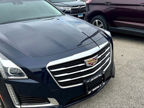 Used 2019 Cadillac CTS Luxury image 3
