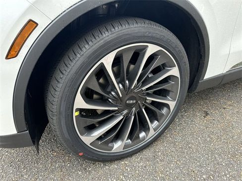 New 2026 Lincoln Aviator Reserve image 10