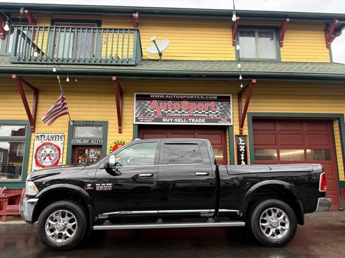 Used 2016 RAM 3500 Laramie Longhorn image 6