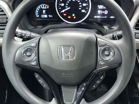 Used 2021 Honda HR-V EX image 25