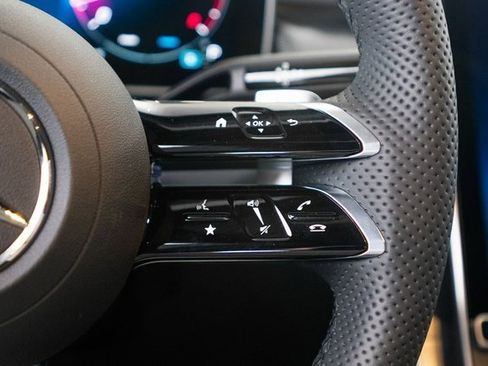 New 2026 Mercedes-Benz GLC 300 4MATIC image 17