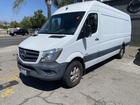 Used 2016 Mercedes-Benz Sprinter 2500 w/ Trailer Hitch Prep Package image 2