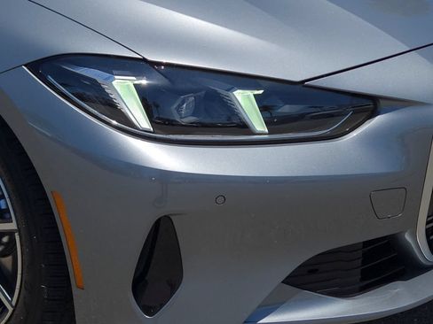 Used 2026 BMW 430i Coupe w/ Premium Package RWD image 6