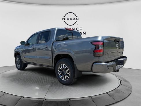 New 2026 Nissan Frontier SV w/ SV Convenience Package AWD/4WD image 3