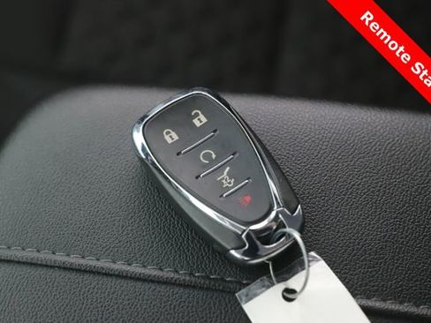 Used 2020 Chevrolet Blazer LT FWD image 3