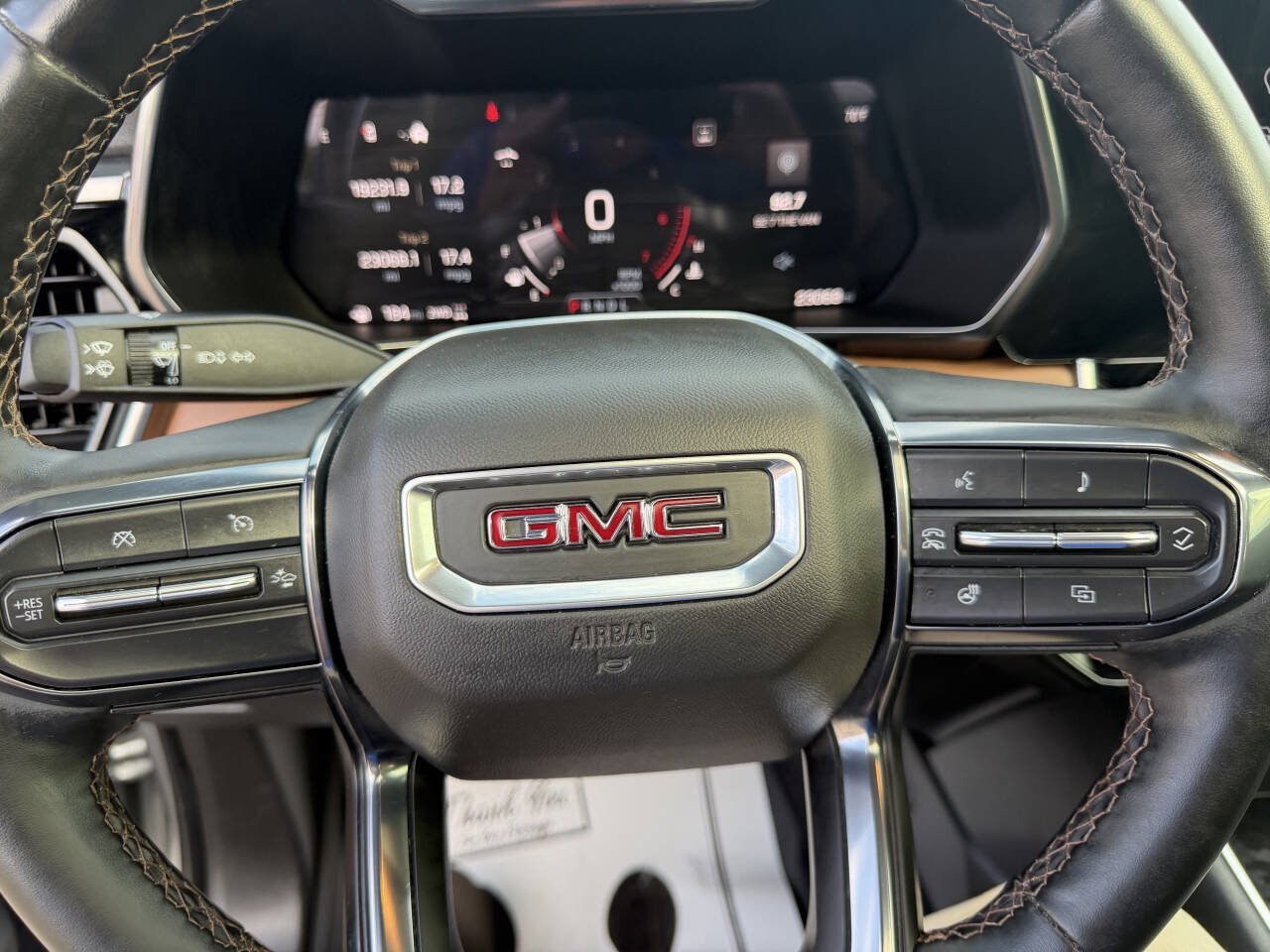 Used 2024 GMC Canyon AT4 w/ AT4 Premium Package AWD/4WD image 20