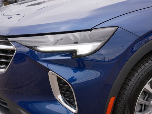 Used 2023 Buick Envision Preferred image 16