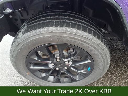 Used 2023 Jeep Wrangler Unlimited Sahara w/ Cold Weather Group image 27