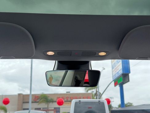 Used 2023 Tesla Model 3 Standard Range image 29