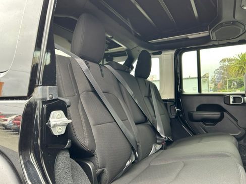 Used 2023 Jeep Wrangler Unlimited w/ Sun & Screen Package image 50