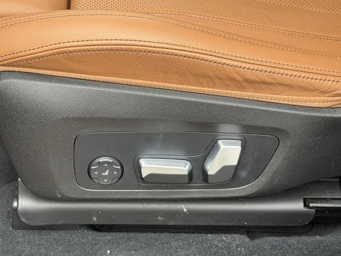 Certified 2023 BMW X3 sDrive30i w/ M Sport Package image 21