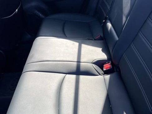 Used 2021 Toyota RAV4 XLE Premium AWD/4WD image 12