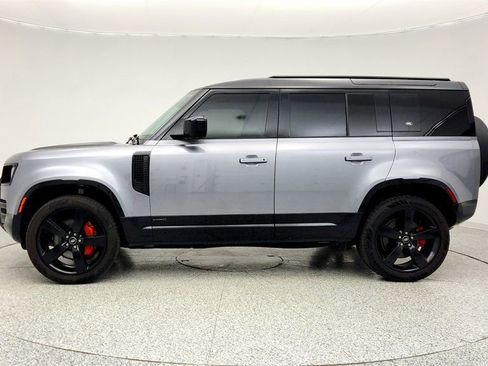 Used 2023 Land Rover Defender 110 X image 8