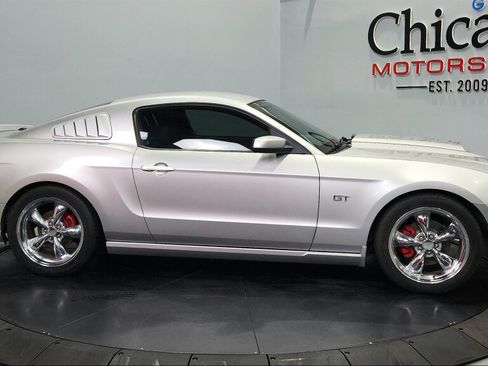 Used 2010 Ford Mustang GT Premium RWD image 14