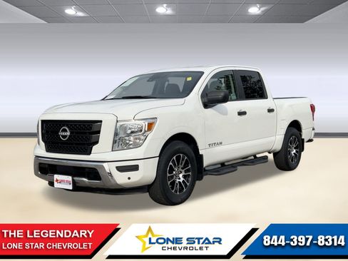 Used 2023 Nissan Titan SV w/ SV Convenience Package image 1