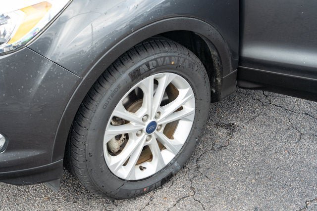 Used 2018 Ford Escape SE AWD/4WD image 11