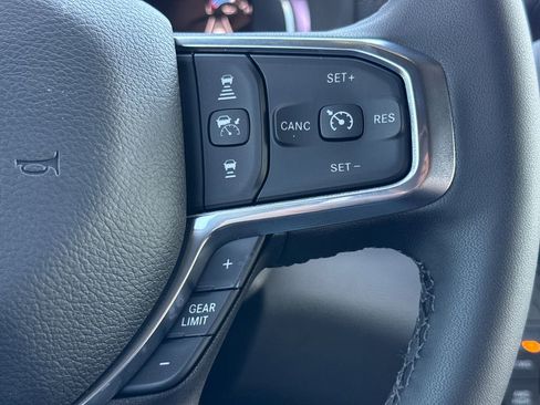 New 2026 RAM 3500 Laramie AWD/4WD image 27