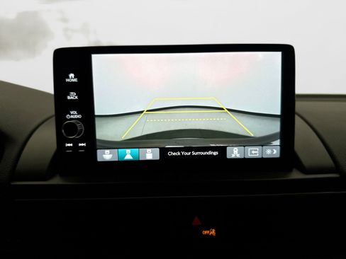 Used 2023 Honda Pilot Touring image 16
