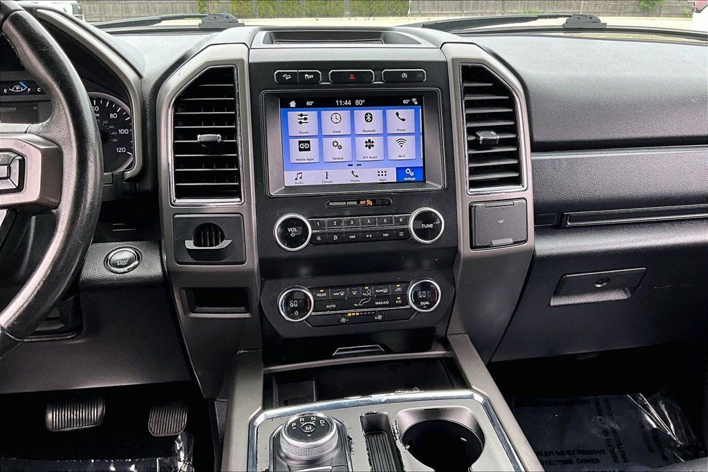 Used 2019 Ford Expedition XLT w/ Equipment Group 201A AWD/4WD image 19