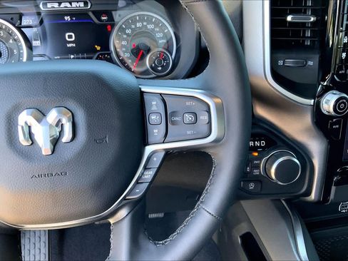 Used 2026 RAM 1500 Big Horn AWD/4WD image 24