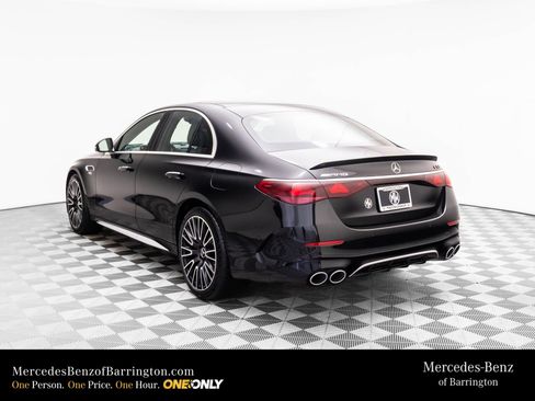 New 2026 Mercedes-Benz E 53 AMG e 4MATIC Sedan image 3