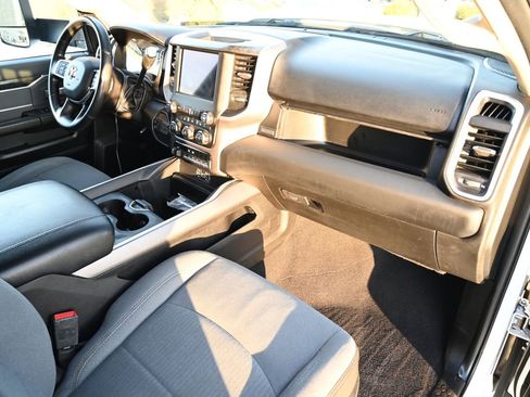 Used 2020 RAM 2500 Big Horn w/ Level 1 Equipment Group image 40