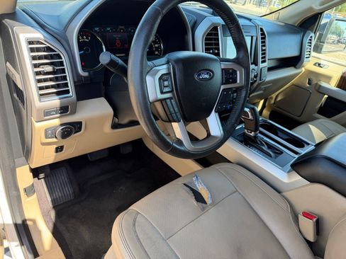 Used 2016 Ford F150 Lariat w/ Equipment Group 502A Luxury AWD/4WD image 14
