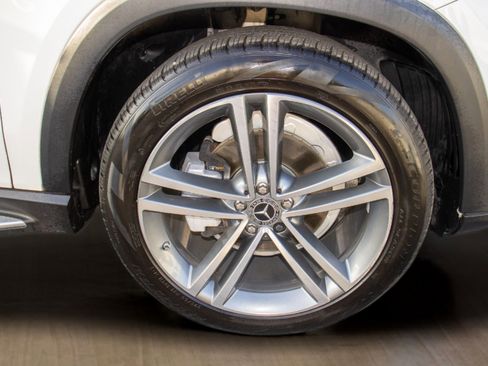 Used 2021 Mercedes-Benz GLE 350 image 41