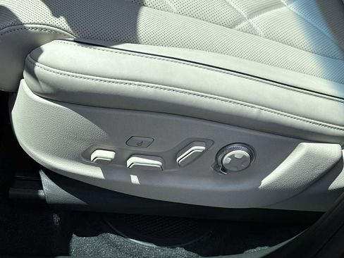 New 2026 Genesis GV80 3.5T Prestige AWD/4WD image 9