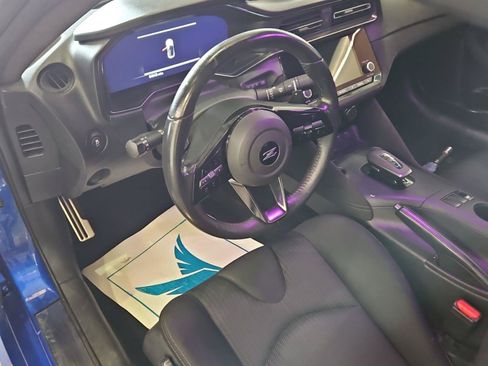 Used 2024 Nissan Z Sport w/ Floor Mat Package RWD image 4