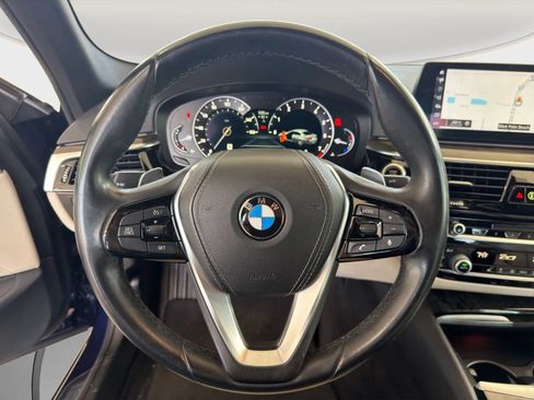 Used 2018 BMW 530i w/ Premium Package RWD image 9