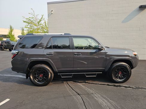 Used 2024 Toyota 4Runner SR5 Premium w/ TRD Black Wheel Package (TMS) AWD/4WD image 8