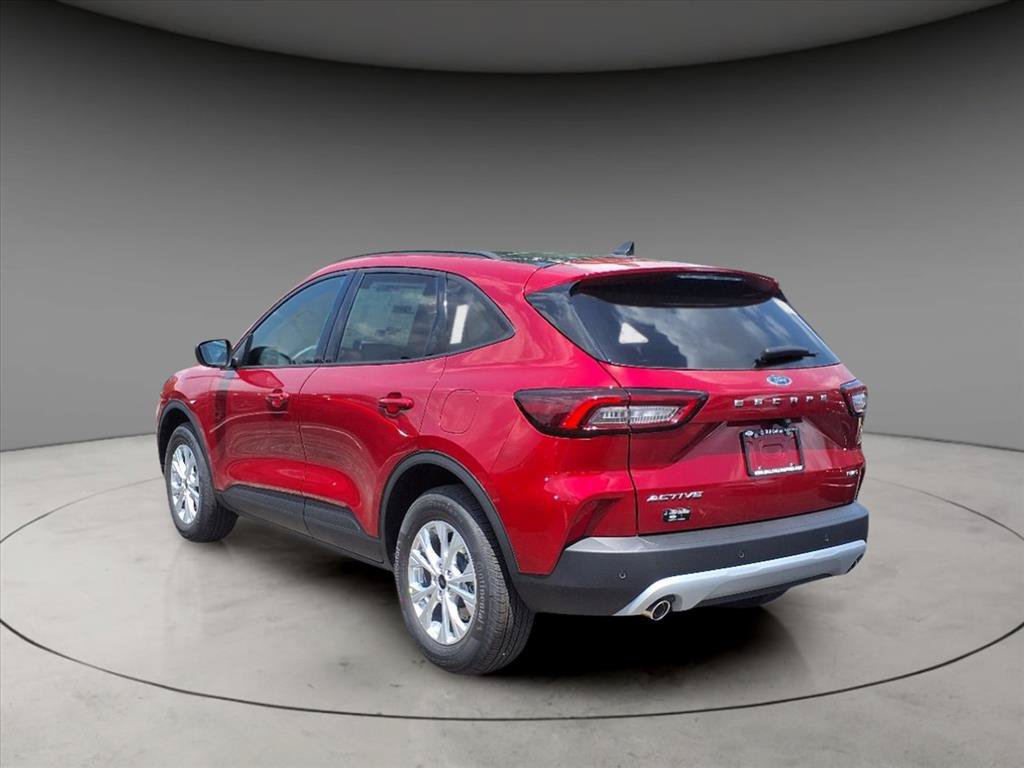 New 2025 Ford Escape Active w/ Tech Pack #1 AWD/4WD image 3