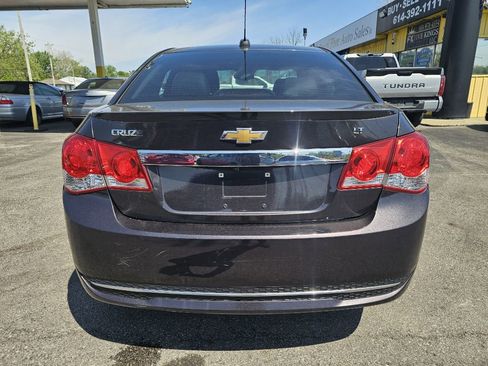 Used 2016 Chevrolet Cruze LT w/ RS Package FWD image 11