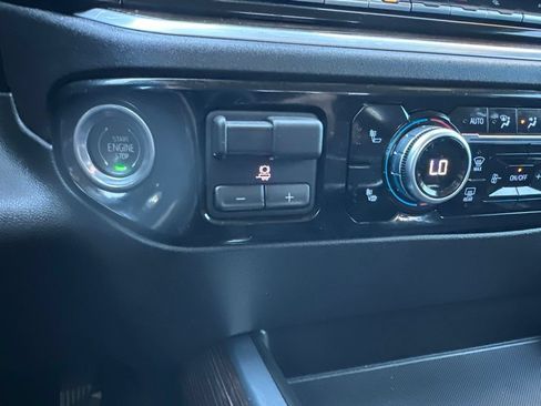 Used 2026 GMC Sierra 1500 Elevation AWD/4WD image 6