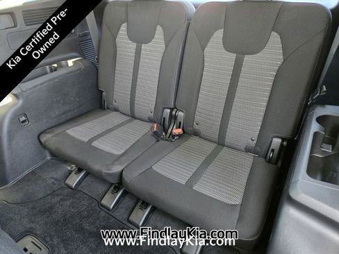 Certified 2023 Kia Sorento LX image 17