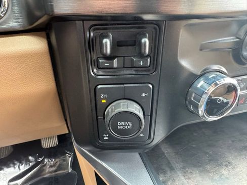 Certified 2023 Ford F350 Lariat w/ Chrome Package AWD/4WD image 19