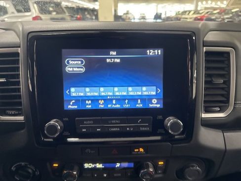 Used 2023 Nissan Frontier SV w/ SV Convenience Package image 24