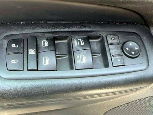 Certified 2021 Jeep Grand Cherokee Limited w/ Sun & Sound Group image 13