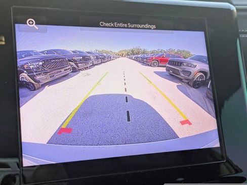 New 2025 Jeep Grand Cherokee L Altitude image 19