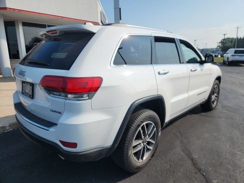Used 2019 Jeep Grand Cherokee Limited AWD/4WD image 4